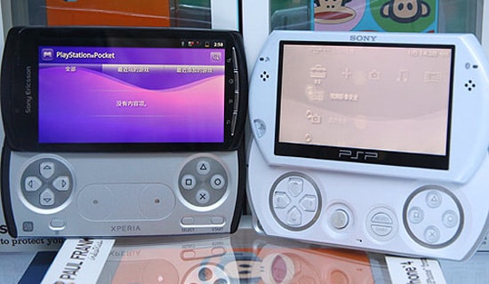 xperia play vs psp go