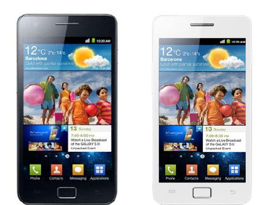 Les Samsung Galaxy S II noir et blanc côte à côte